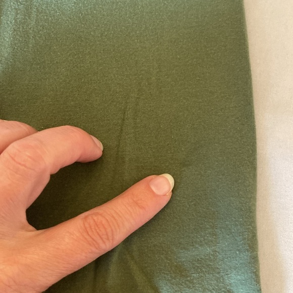 Bundles set of four size 5T and 4-5 Old Navy and Gap leggings. - Picture 3 of 9